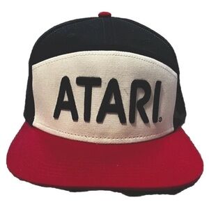 Atari - Retro Snapback Cap  New With Out Tags